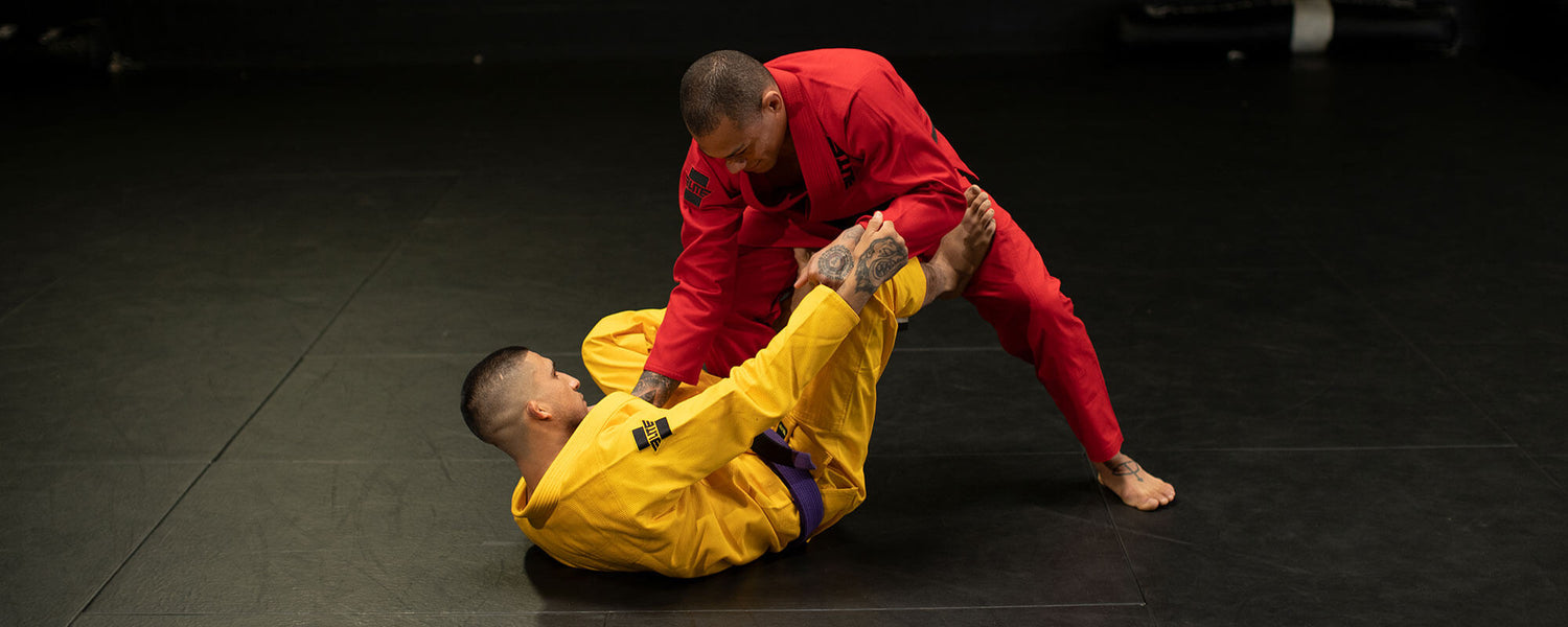 Master the BJJ Closed Guard Sweeps for Jiu Jitsu White Belt