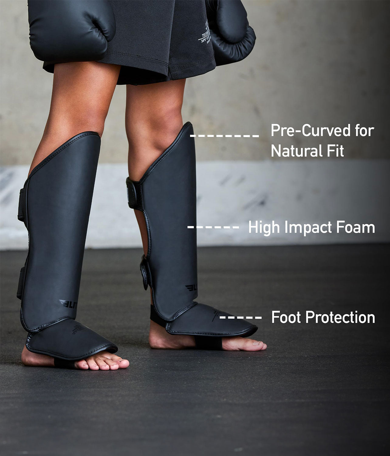 Kids' Plain Black Boxing Shin Guards : 7 to 10 Years